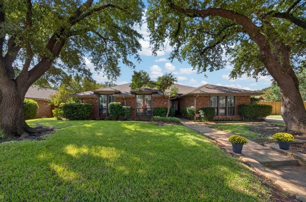 604 Lincoln Court, Arlington, TX 76006 — photo 3