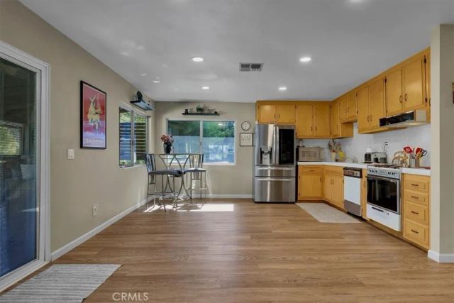 33230 Hollister, Lake Elsinore, CA 92530