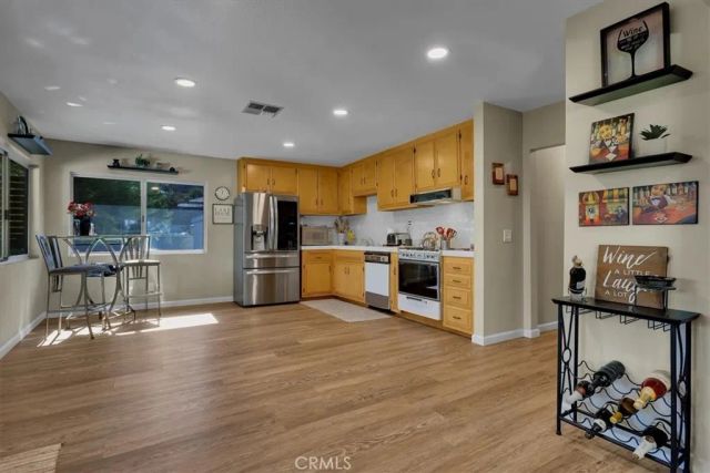 33230 Hollister, Lake Elsinore, CA 92530