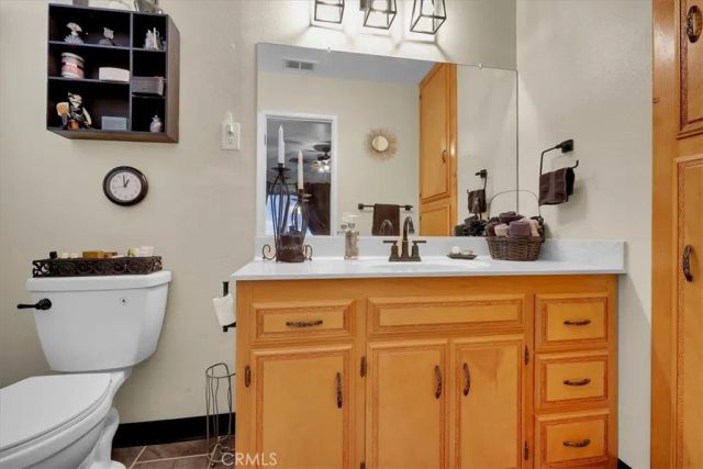 33230 Hollister, Lake Elsinore, CA 92530