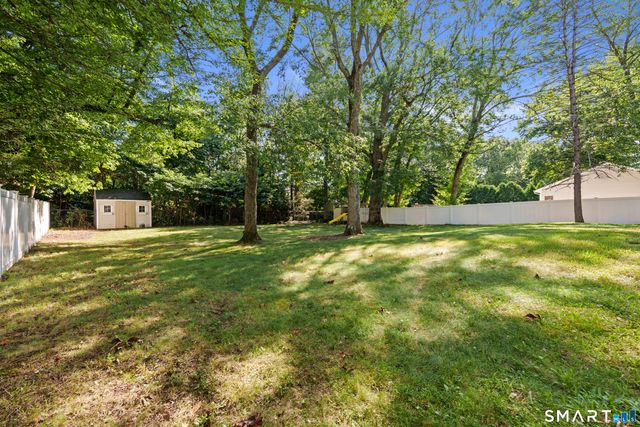 22 Margo Circle, North Haven, CT 06473