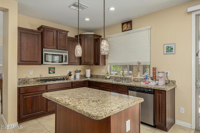 265 W BLUE LAGOON Drive, Casa Grande, AZ 85122