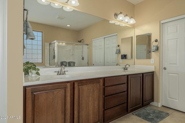 265 W BLUE LAGOON Drive, Casa Grande, AZ 85122