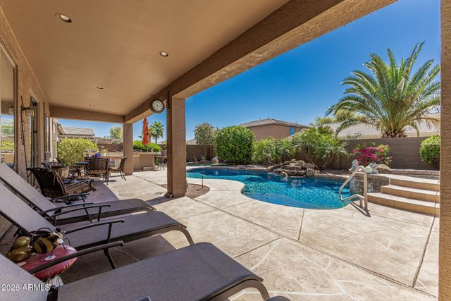 265 W BLUE LAGOON Drive, Casa Grande, AZ 85122