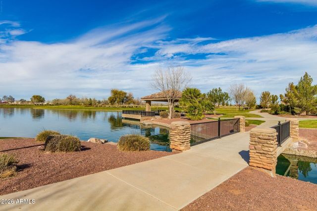 265 W BLUE LAGOON Drive, Casa Grande, AZ 85122