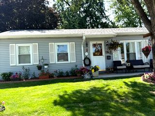 216 Linden Avenue, Romeoville, IL 60446