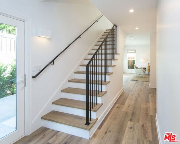 502 Huntley Drive, West Hollywood, CA 90048