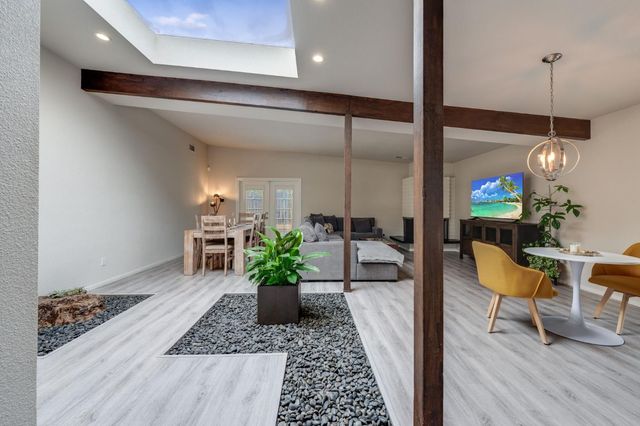 5899 Our Way, Citrus Heights, CA 95610