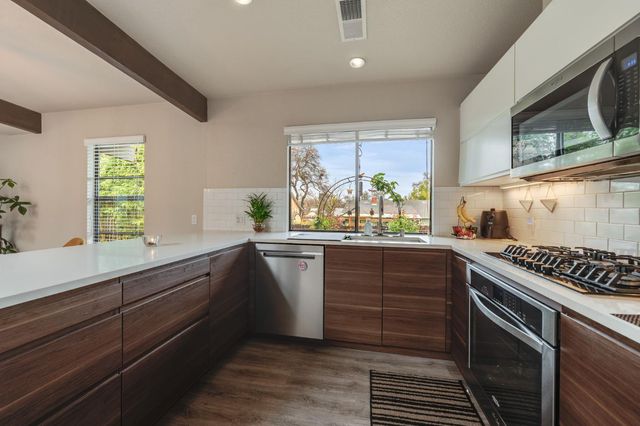 5899 Our Way, Citrus Heights, CA 95610