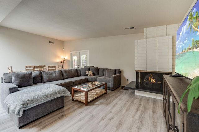 5899 Our Way, Citrus Heights, CA 95610