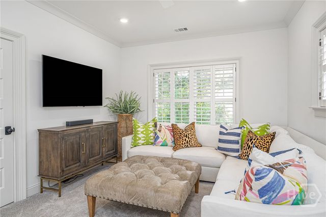 5 Clairborn Retreat, Savannah, GA 31411