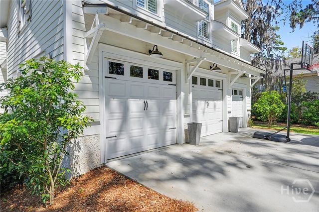 5 Clairborn Retreat, Savannah, GA 31411