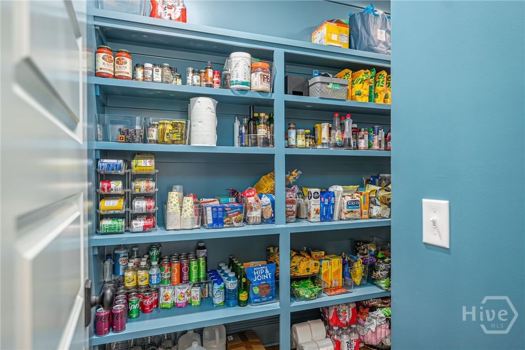 Image 17 of property listing at 5 Clairborn Retreat, Savannah, GA 31411