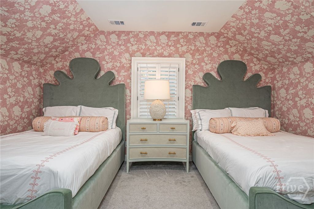 Image 31 of property listing at 5 Clairborn Retreat, Savannah, GA 31411