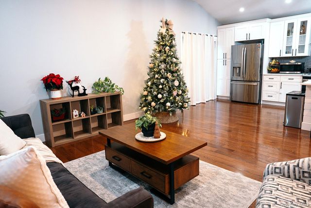 19 Rose Lane, Wappingers Falls, NY 12590