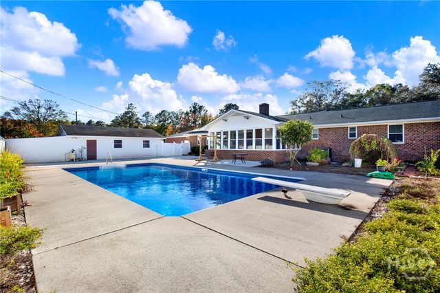 176 E 7th Street, Meldrim, GA 31318