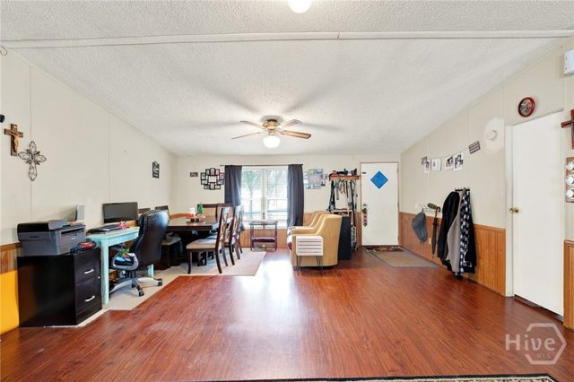 176 E 7th Street, Meldrim, GA 31318