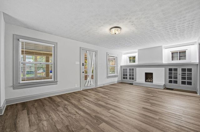 184 N Roys Avenue, Columbus, OH 43204