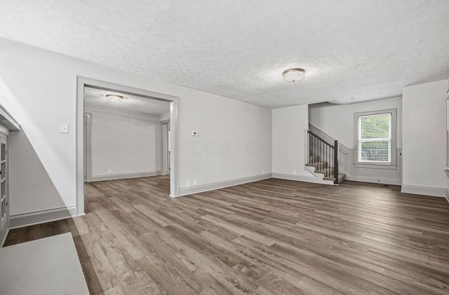 184 N Roys Avenue, Columbus, OH 43204