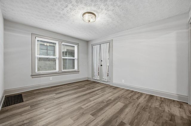 184 N Roys Avenue, Columbus, OH 43204