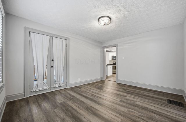 184 N Roys Avenue, Columbus, OH 43204