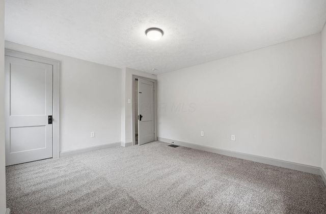 184 N Roys Avenue, Columbus, OH 43204