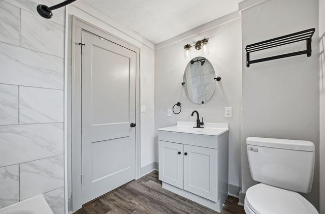 184 N Roys Avenue, Columbus, OH 43204