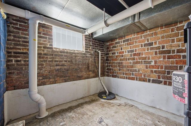 184 N Roys Avenue, Columbus, OH 43204