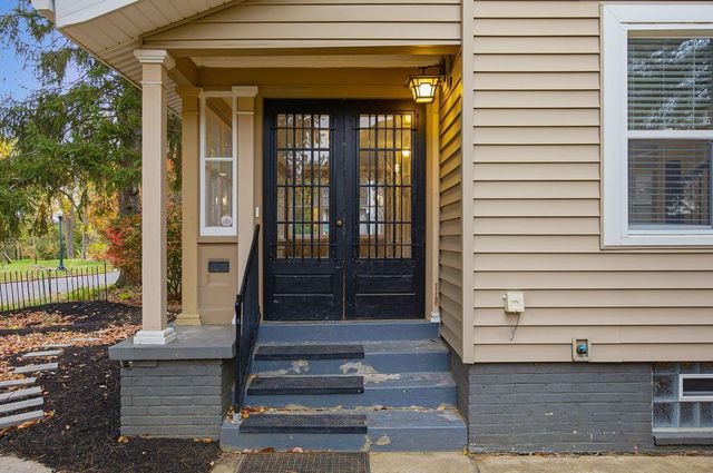 184 N Roys Avenue, Columbus, OH 43204