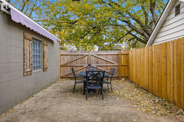 184 N Roys Avenue, Columbus, OH 43204