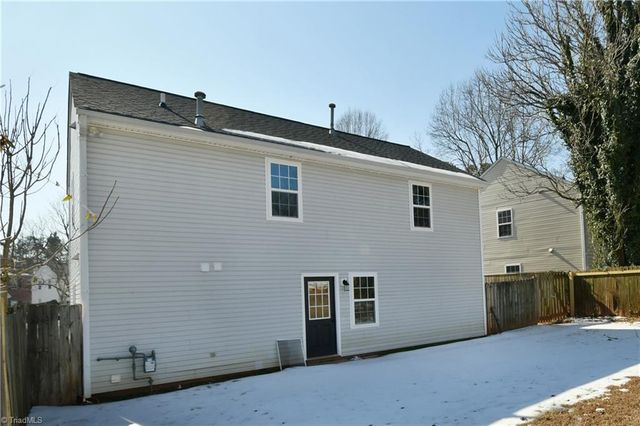 709 Pilgrim Ford Court, Clemmons, NC 27012