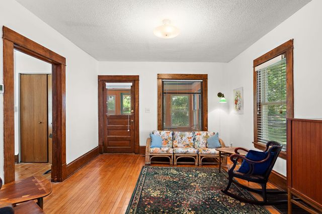 4327 Pillsbury Avenue S, Minneapolis, MN 55409