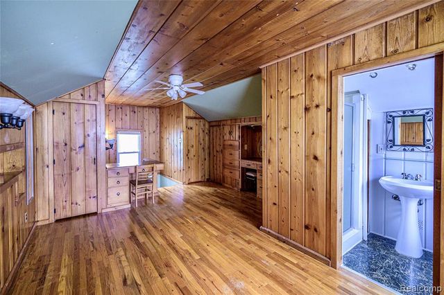 505 S Minerva Avenue, Royal Oak, MI 48067