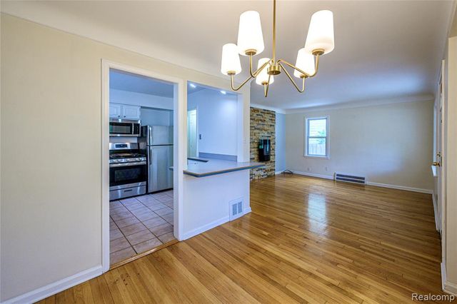 505 S Minerva Avenue, Royal Oak, MI 48067
