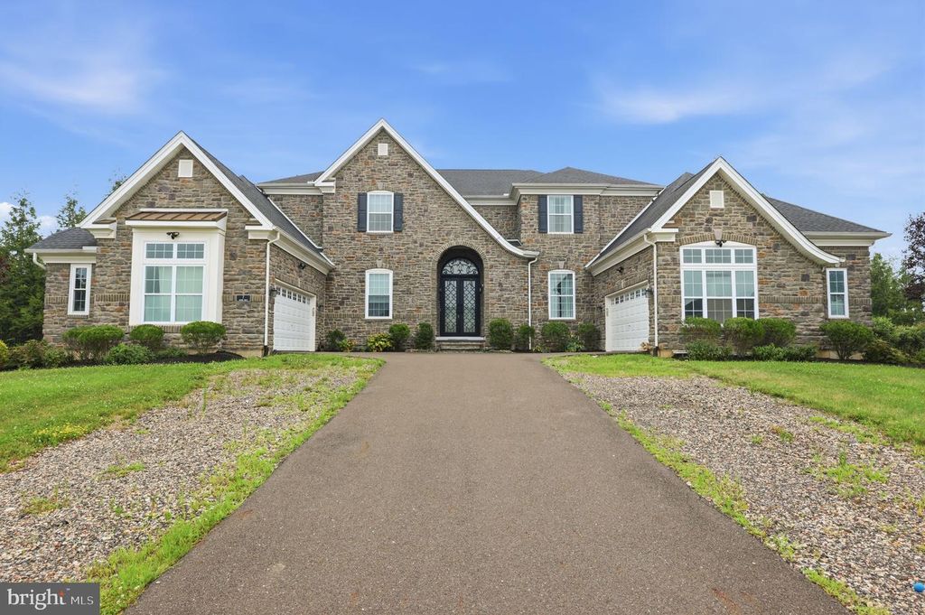 7 OXFORD DR, IVYLAND, PA 18974 — exterior