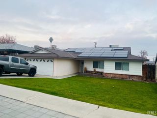 202 E Warren Street, Taft, CA 93268