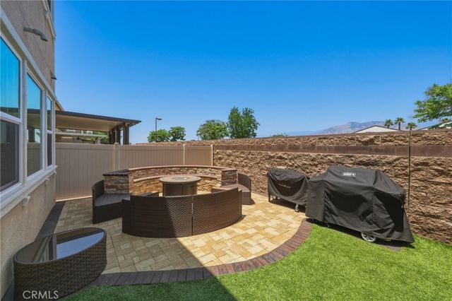 28460 Wild Rose Lane, Highland, CA 92346