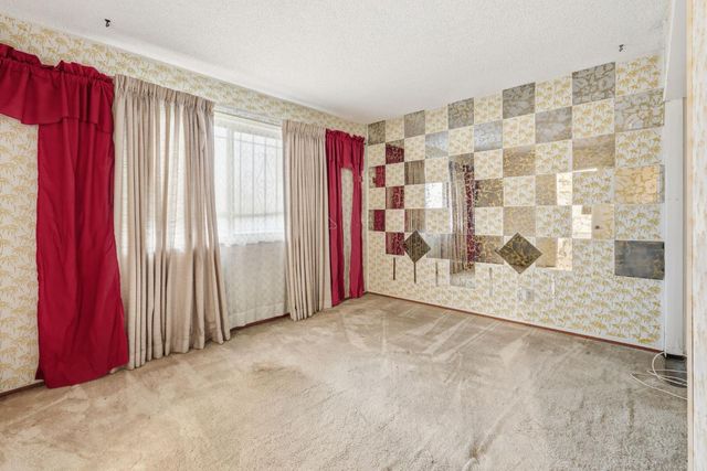 6324 Longdale Dr, North Highlands, CA 95660