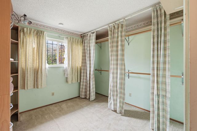 6324 Longdale Dr, North Highlands, CA 95660