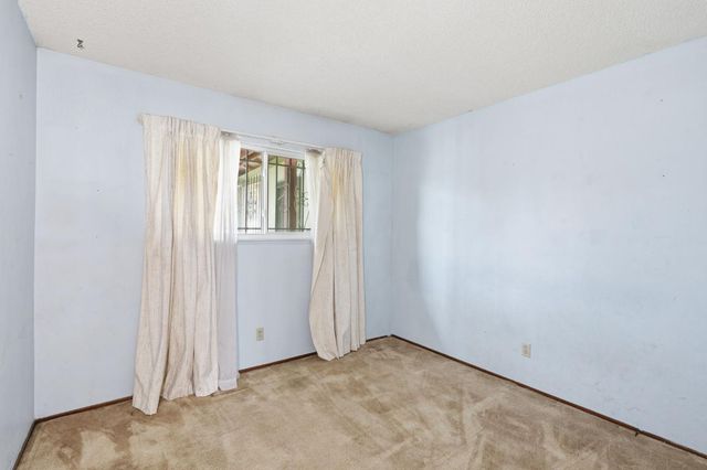 6324 Longdale Dr, North Highlands, CA 95660