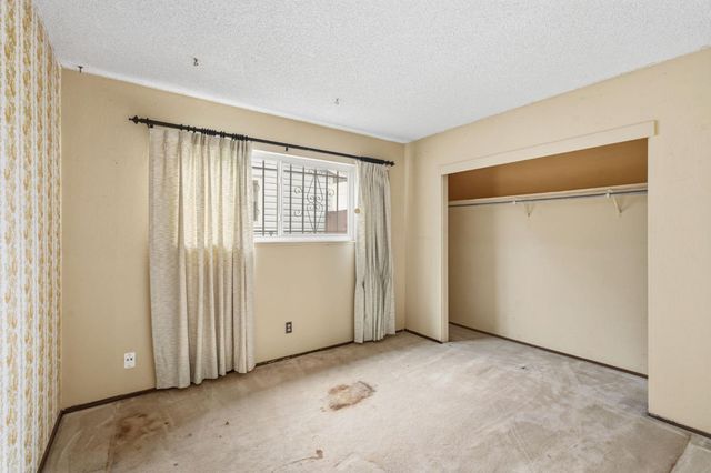 6324 Longdale Dr, North Highlands, CA 95660