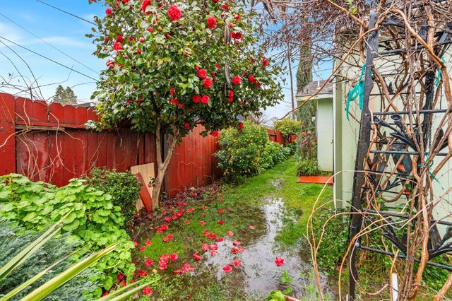 6324 Longdale Dr, North Highlands, CA 95660