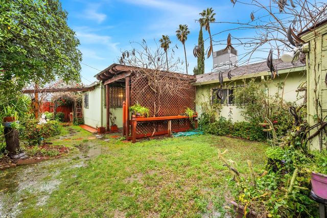 6324 Longdale Dr, North Highlands, CA 95660