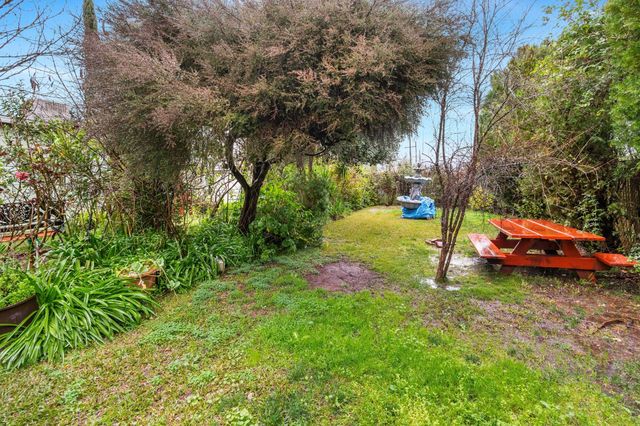 6324 Longdale Dr, North Highlands, CA 95660