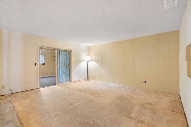 6324 Longdale Dr, North Highlands, CA 95660