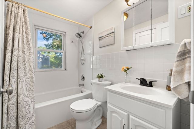 27 Sycamore Road, Melrose, MA 02176
