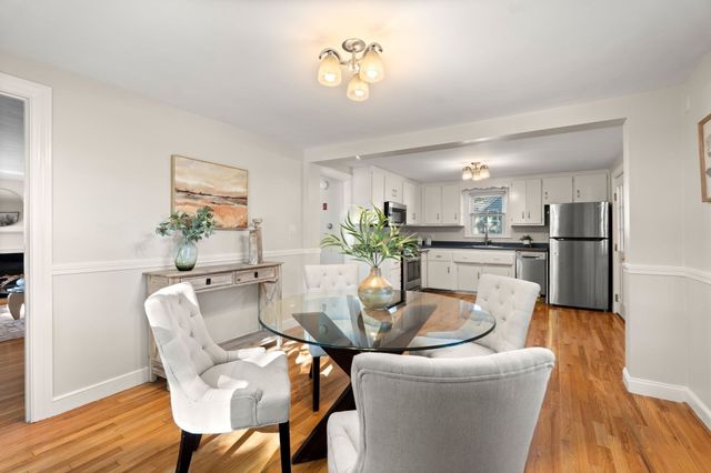 27 Sycamore Road, Melrose, MA 02176