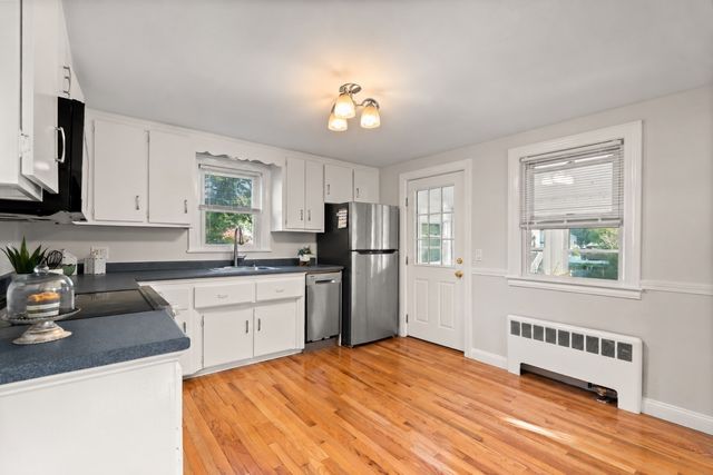 27 Sycamore Road, Melrose, MA 02176