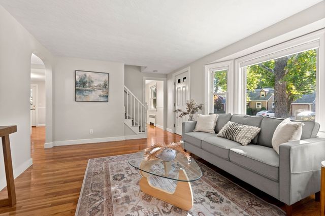 27 Sycamore Road, Melrose, MA 02176