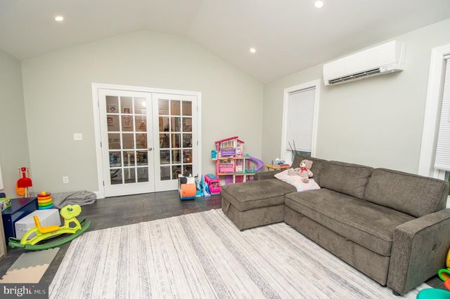 6790 ZION CHURCH RD, Salisbury, MD 21804